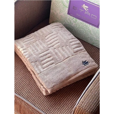 Комплект роскошных жаккардовых полотенец из 3х предметов  (4 цвета)