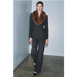 BLAZER ENTALLADA CUELLO EFECTO PELO ZW COLLECTION