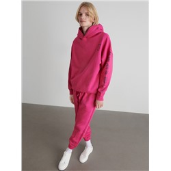 Hoodie in kräftigem Farbton