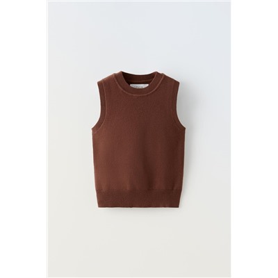 SLEEVELESS KNIT TOP