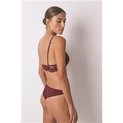 Tanga encaje tul vino