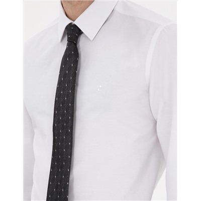 Beyaz Slim Fit Uzun Kollu Basic Gömlek