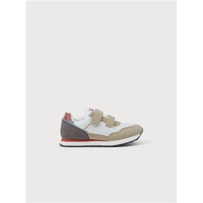 SMART SNEAKERS