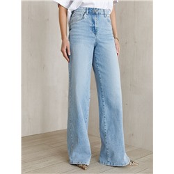 Джинсы трубы с декоративной стиркой из эластичного плотного денима