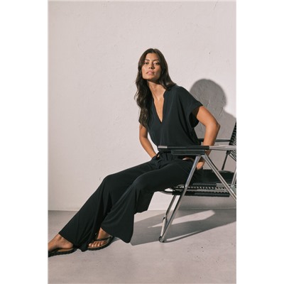 Mono largo fluido negro