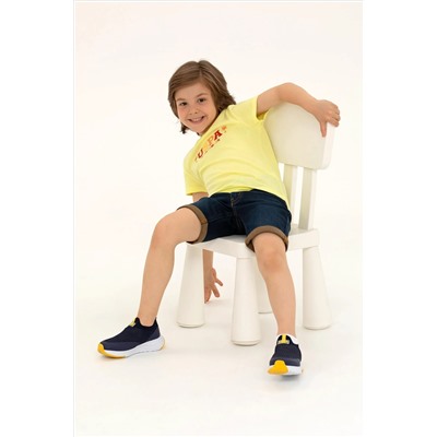 Çocuk Açık Sarı Bisiklet Yaka Tişört