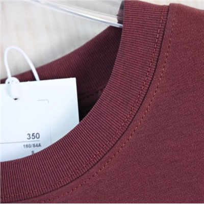 Женская базовая футболка КО*С