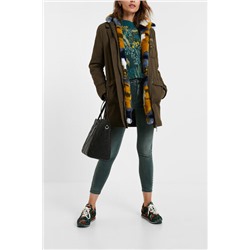 Parka militar cuello pelo