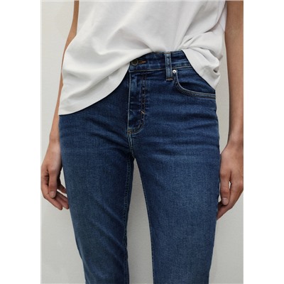 Jeans skinny tiro medio