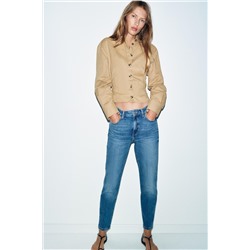JEANS Z.01 MOM FIT TIRO ALTO RAYA PLANCHADA