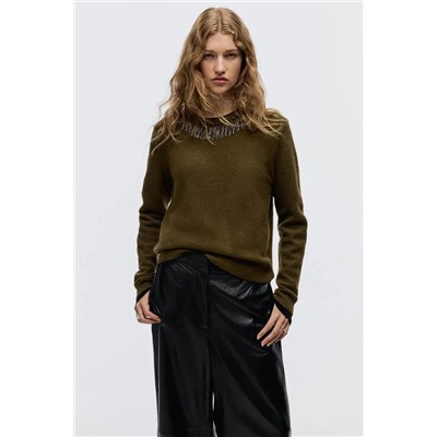 Экстравагантный  свитер с декоративной бахромой из бисера Н*М