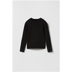 RIBBED KNIT SWEATER