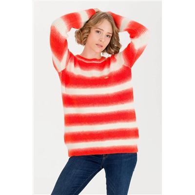 Kadın Nar Çiçeği Bisiklet Yaka Kazak