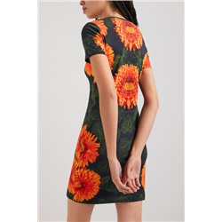 Vestido camiseta floral