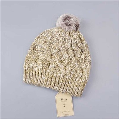 Модная шапка