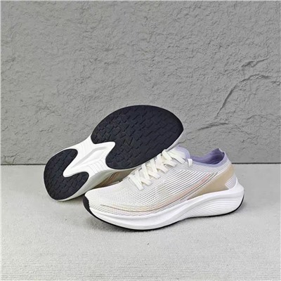 Лёгкие беговые кроссовки  ОЙШ*О