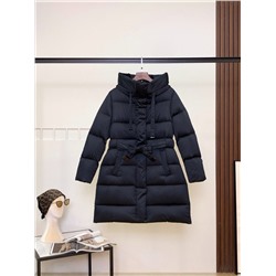 Короткий пуховик средней длины  MaxMar*a