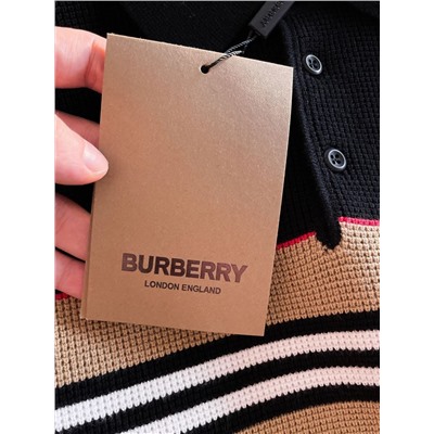 Осеннее зимний свитер поло  Burberr*y