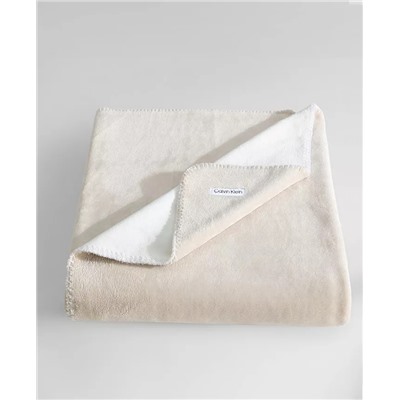 Calvin Klein Modern Solid Reversible Throw, 70" X 50"
