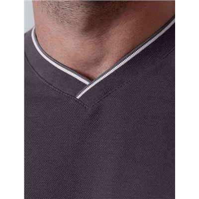 Футболка с V-вырезом из премиального хлопка с эластаном