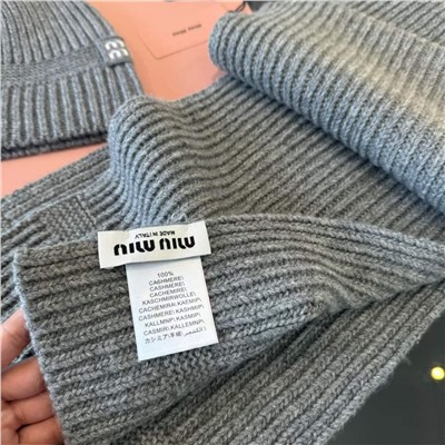 Теплый кашемировый набор унисекс МИУ МИ*У