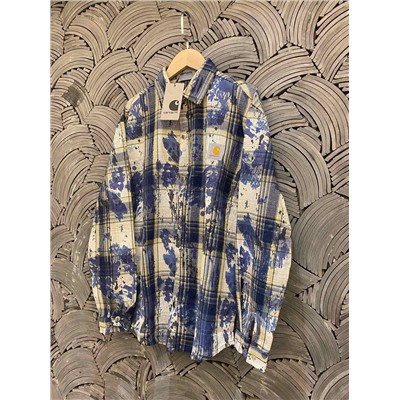 Рубашка в клетку с акварельным рисунком Кархат*т