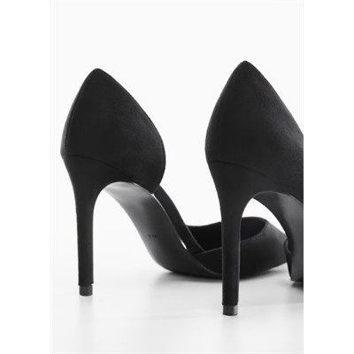 Zapato salón asimétrico