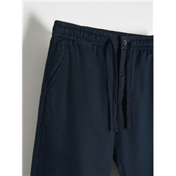 Chino-Jogger mit hohem Leinenanteil