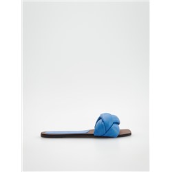 Pantoletten aus Leder