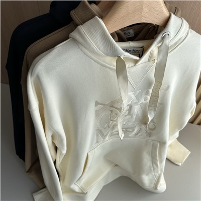 Женское худи  с вышивкой  Макс Мар*а