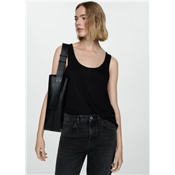 Jeans rectos bajo vuelto