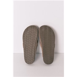 Zapatillas casa tipo zueco marrón