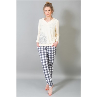Женский домашний костюм с брюками и кофтой 184