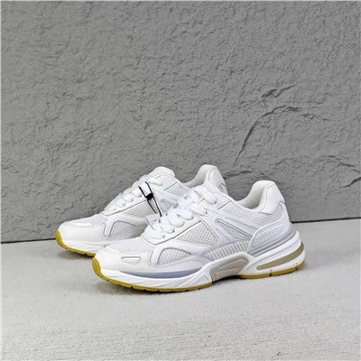 Женские кожаные кроссовки  ЗАР*А