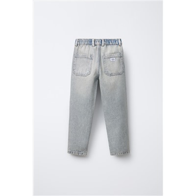 SLOUCHY JEANS