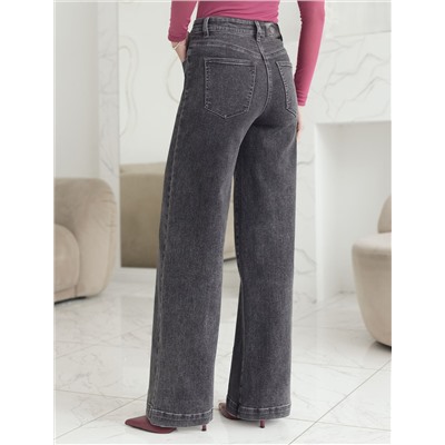 Джинсы трубы с декоративной стиркой из эластичного плотного денима