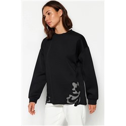 TRENDYOL MODEST Siyah Dantel Detaylı Dalgıç/Scuba Örme Sweatshirt TCTAW24TW00008