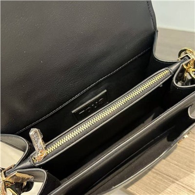 Женская сумка TOU*S