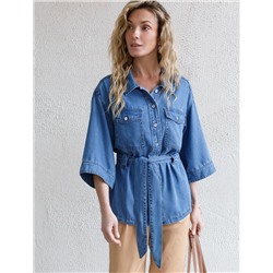 Удлиненная блузка с поясом и карманами из джинсового лиоцелла