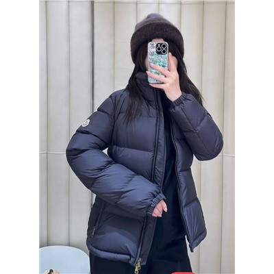 Женский приталенный пуховик 1:1 Moncle*r Dourb*e