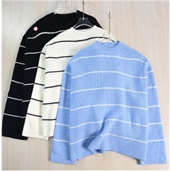 Трикотажный свитер с круглым вырезом КО*С