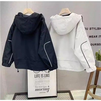 Ветровка для мальчиков