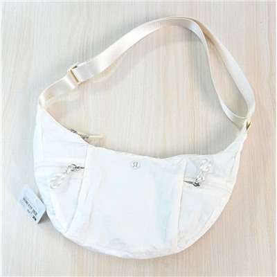 Простая и стильная лёгкая нейлоновая сумка ЛУЛУЛЕМО*Н