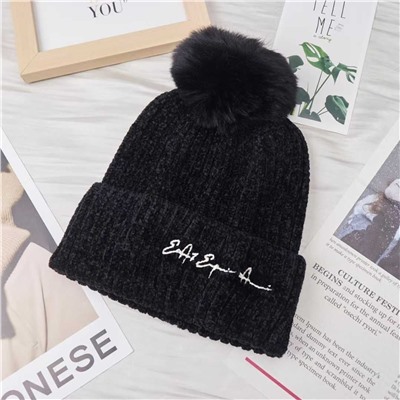 Зимняя женская шапка  Empori*o Arman*i