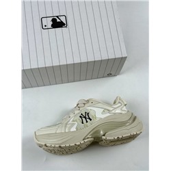 Кроссовки ML*B Chunky Runner Basic