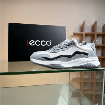 Кроссовки ECC*O