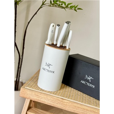 Набор ножей