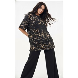 Женский костюм с брюками и футболкой 411