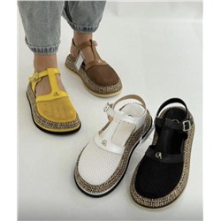 Босоножки коричневые