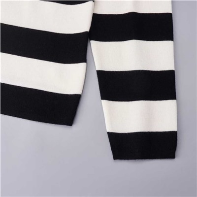 Модный простой шерстяной свитер контрастного цвета  МАКС МАР*А